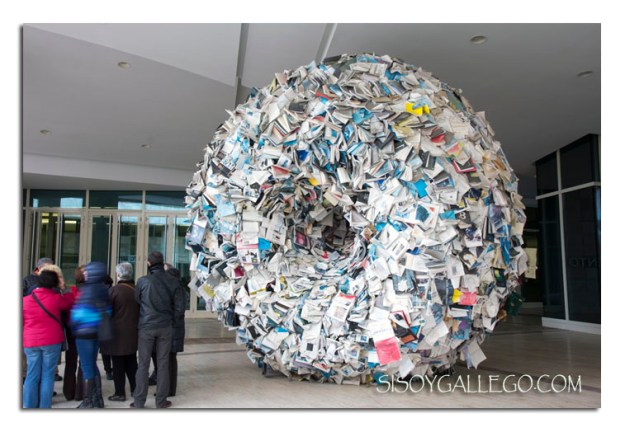 Singularidad es el nombre de esta escultura