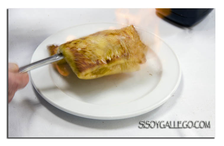 Filloas.Flambeando Filloa
