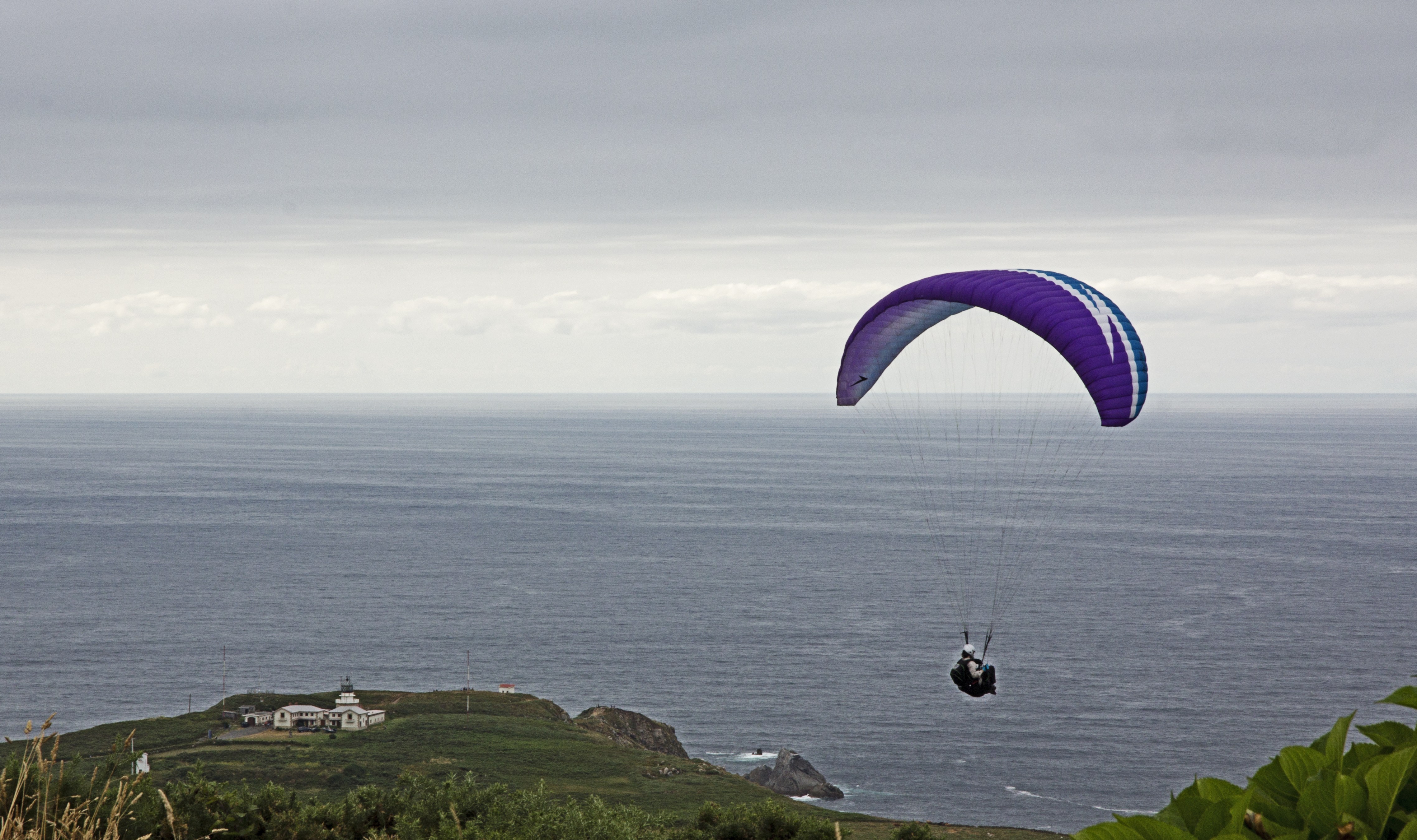 129_Bares.Faro y Parapente