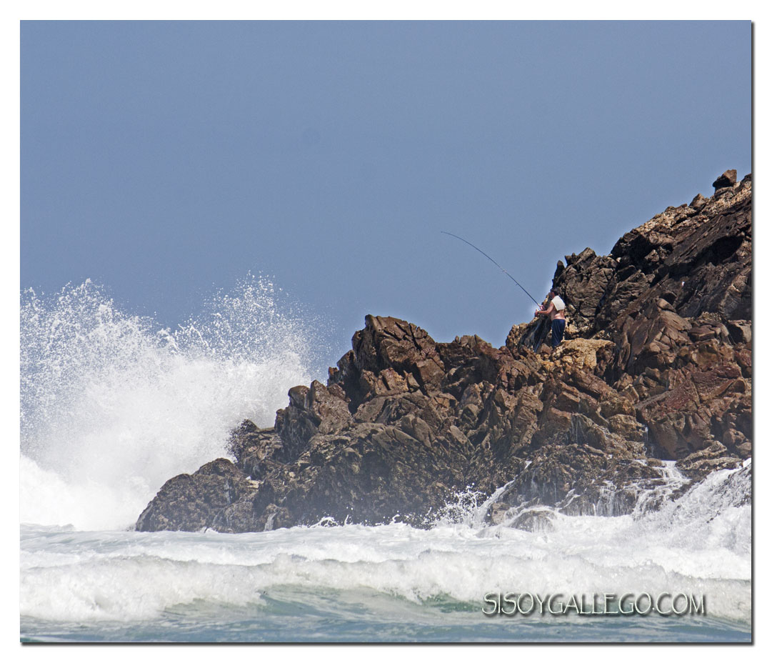 20_Olas y Pescador