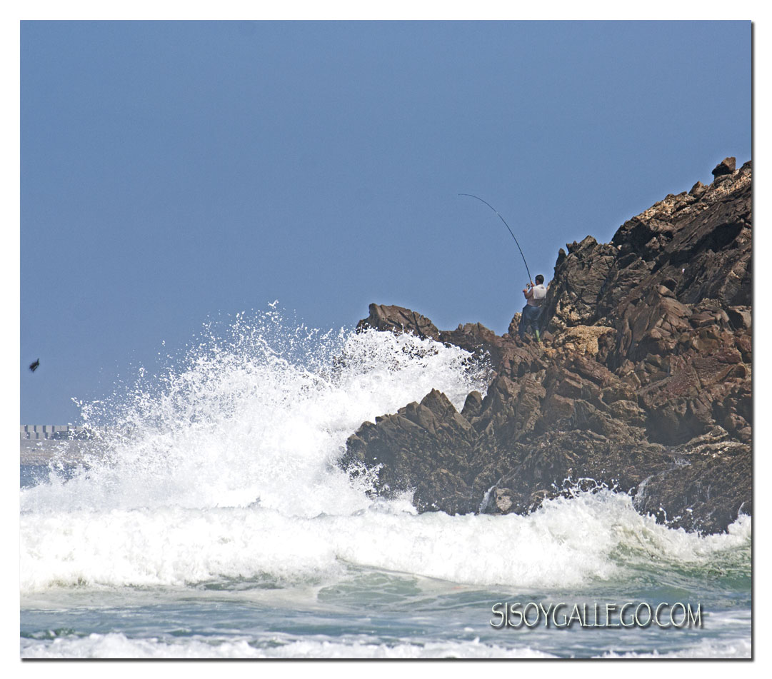23_Olas y Pescador