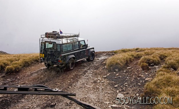 IMG_6354.Jeep subiendo.