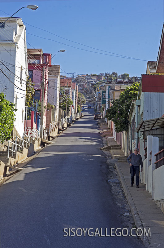 11.Valparaiso. Casas que suben hasta el cielo.