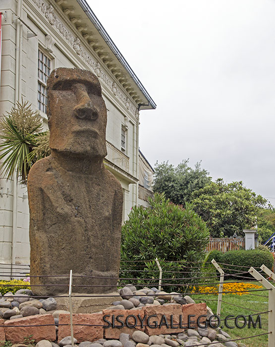 2.Isla de Pascua.estatua de piedra monolítica Moai